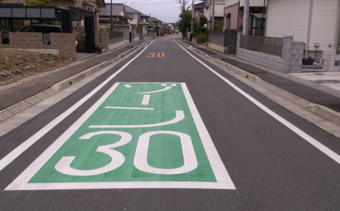  埼玉県深谷市岡里地区のゾーン30